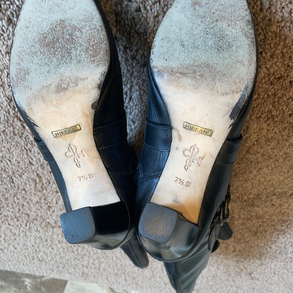 Gorgeous Cole Haan Nike Air leather heeled boots - Picture 9 of 15